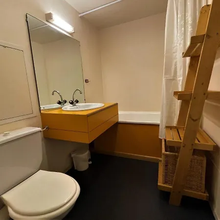 Au Pied Des Pistes Pour 4 Pers. - Les Menuires - Fr-1-452-52